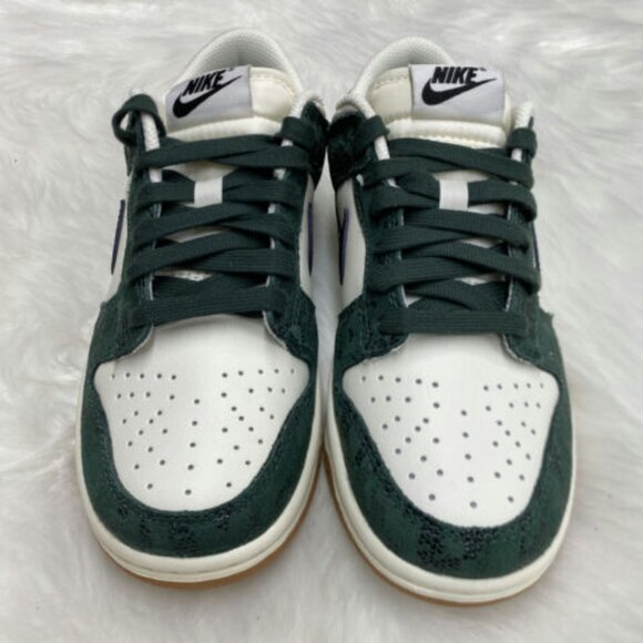 Nike Dunk Low Womens Casual Sneaker Shoes White FQ8893-397 VNDS Sz 6 - Picture 2 of 7